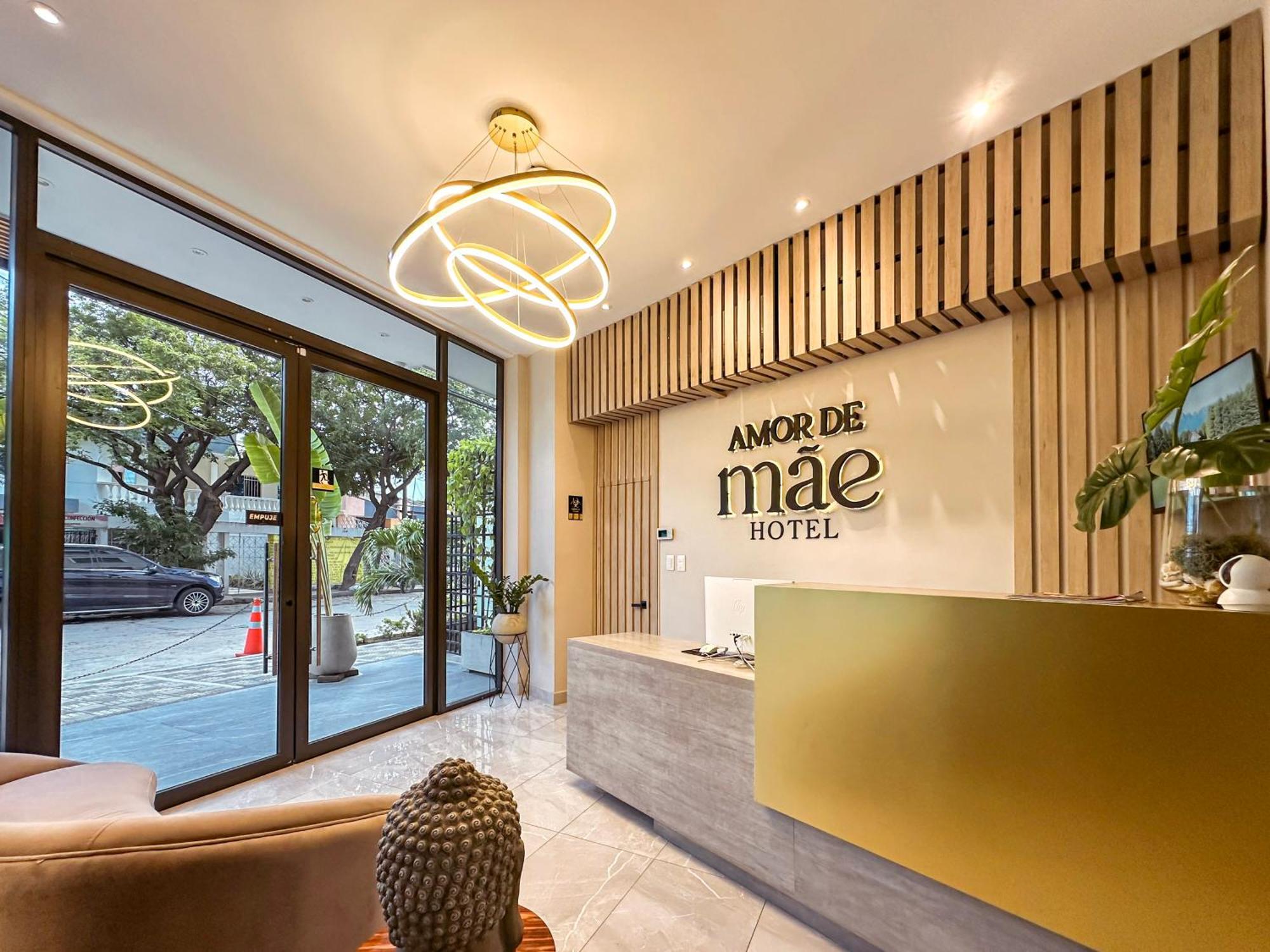 De Mae 4*